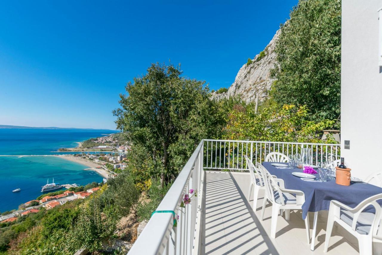Apartments Luxury View أوميس المظهر الخارجي الصورة