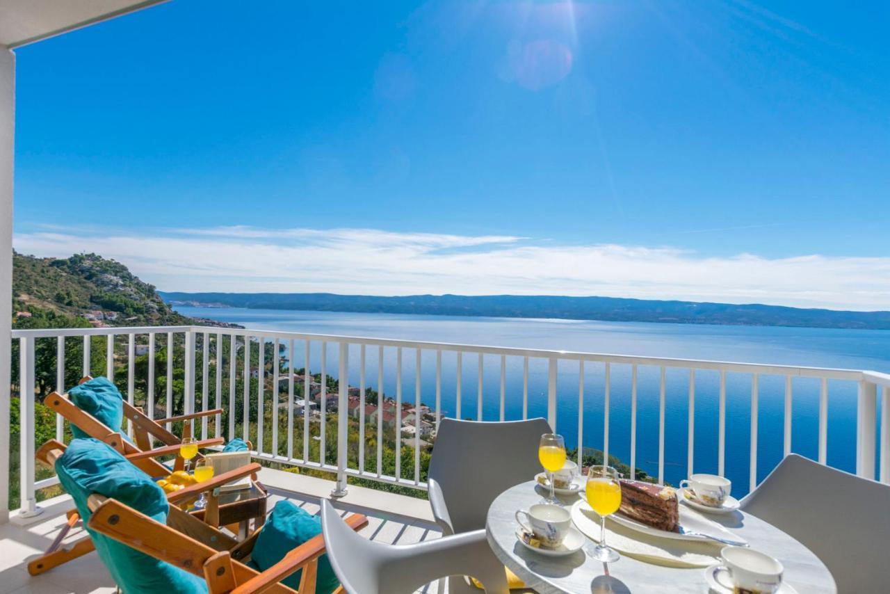 Apartments Luxury View أوميس المظهر الخارجي الصورة
