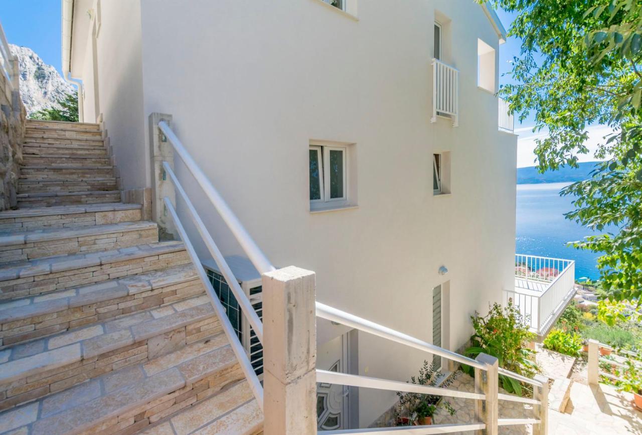 Apartments Luxury View أوميس المظهر الخارجي الصورة