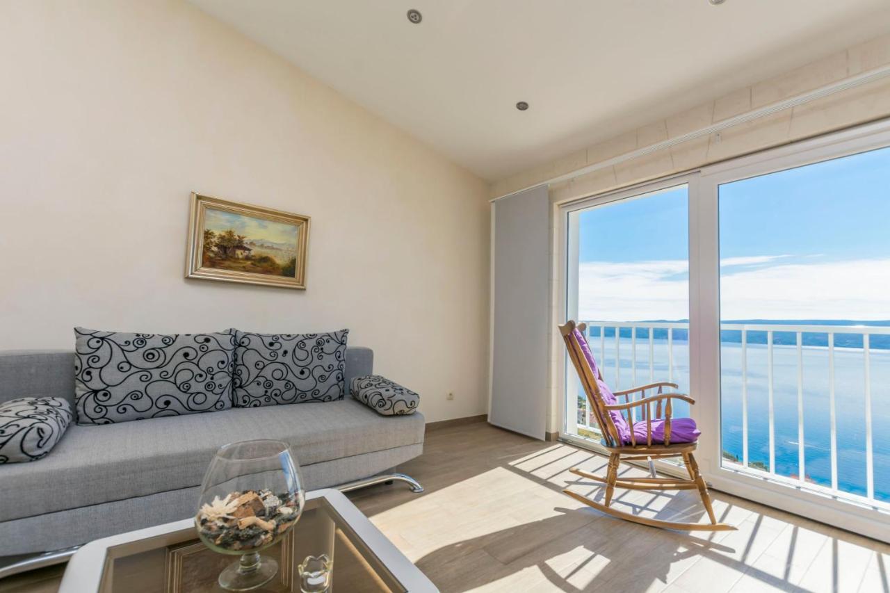 Apartments Luxury View أوميس المظهر الخارجي الصورة
